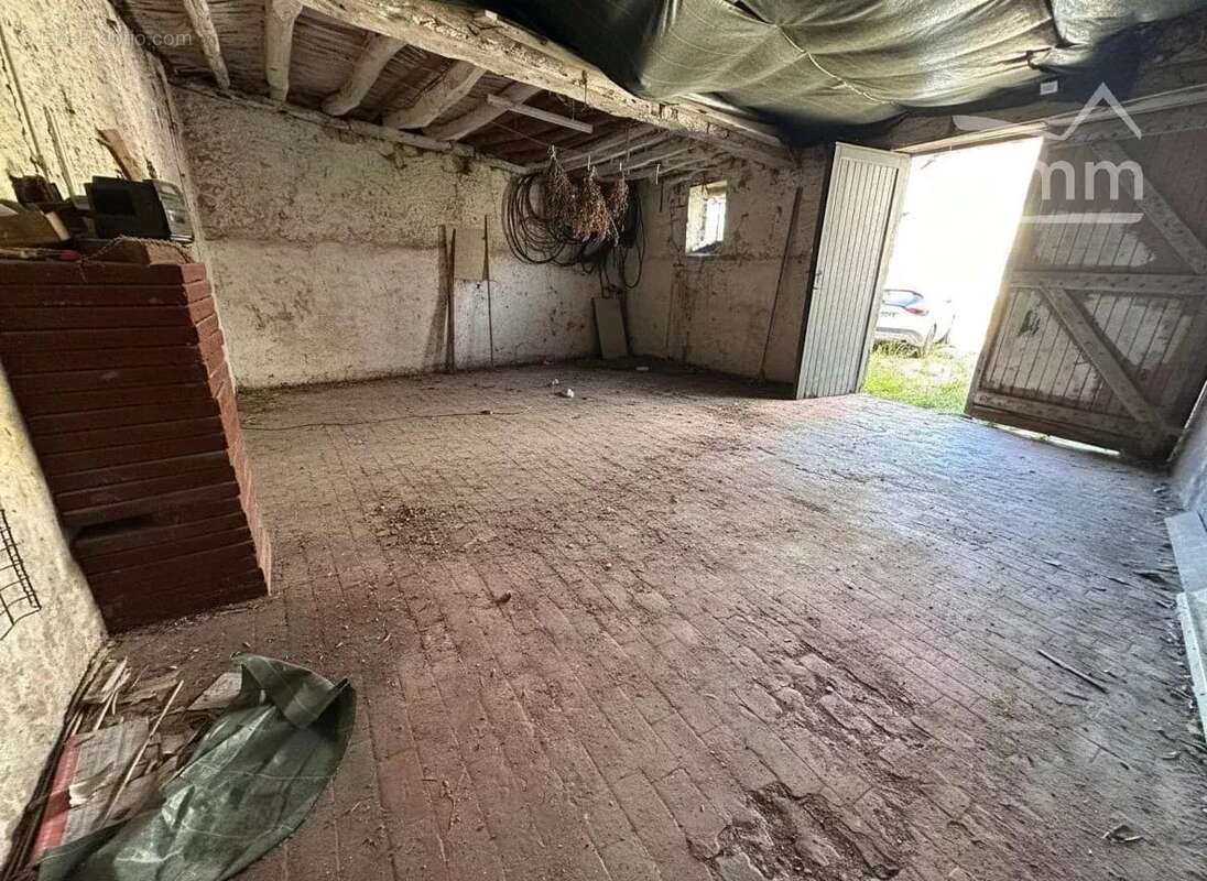 Maison à SAINT-CLAUDE-DE-DIRAY