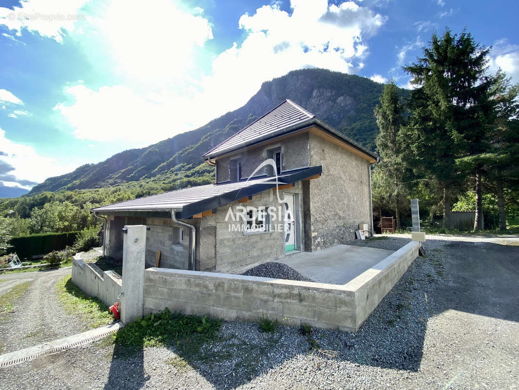 Maison à SAINT-JEAN-DE-MAURIENNE