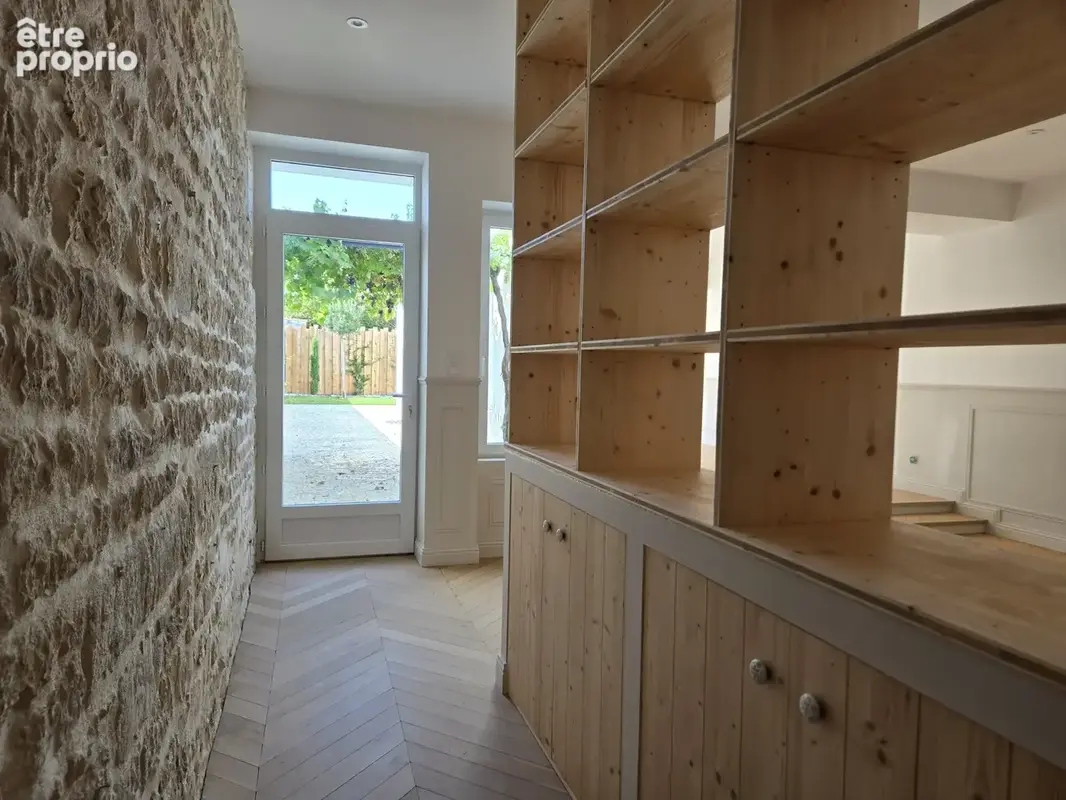 MAISON RENOVEE - type F4 - 116 m2 habitable - cour et jardin- BELLES PRESTATIONS - photo 6