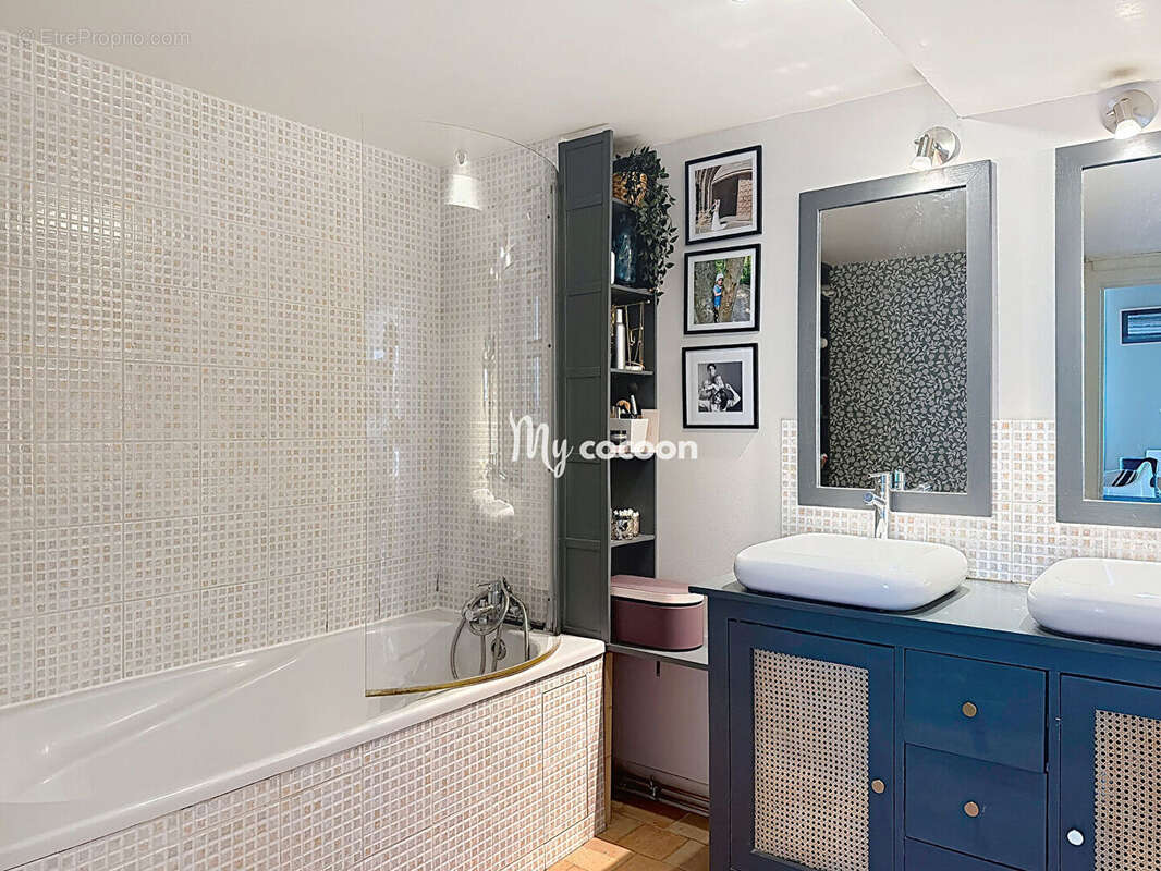 Appartement à LYON-4E