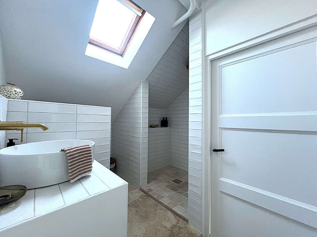 Maison à ARMENTIERES-EN-BRIE