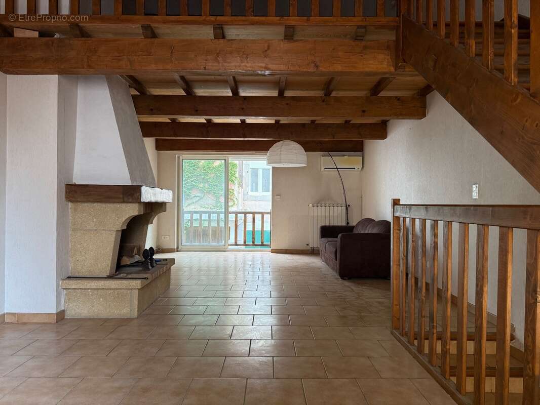 Demeure de caractère au cœur de Lézignan-Corbières avec patio privatif – 217 m² habitables - photo 3