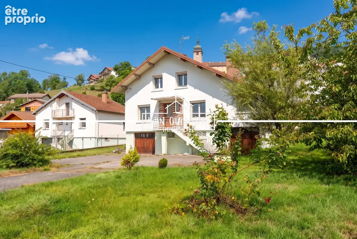 Maison à LE THOLY