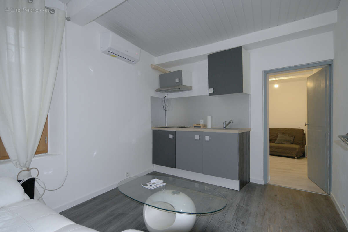 Maison à LEZIGNAN-CORBIERES