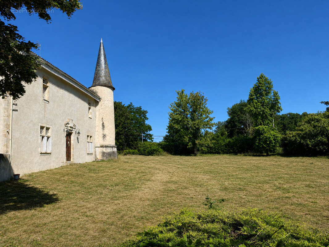 Maison à BAZAS