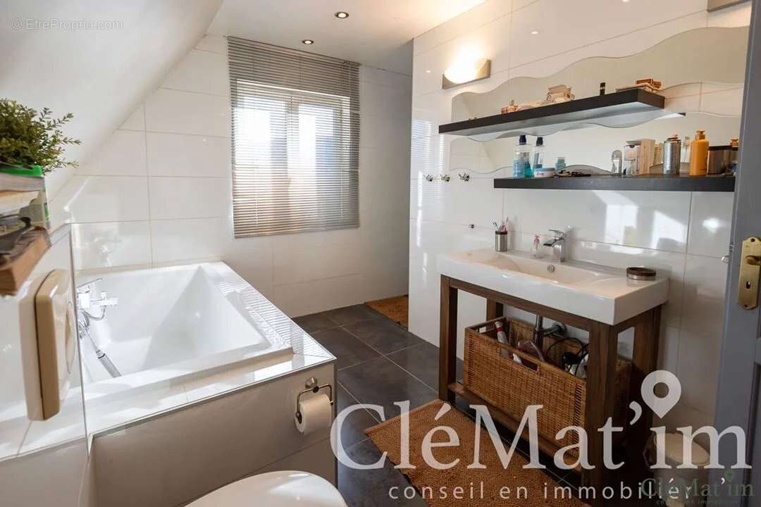 Maison à LE HOHWALD