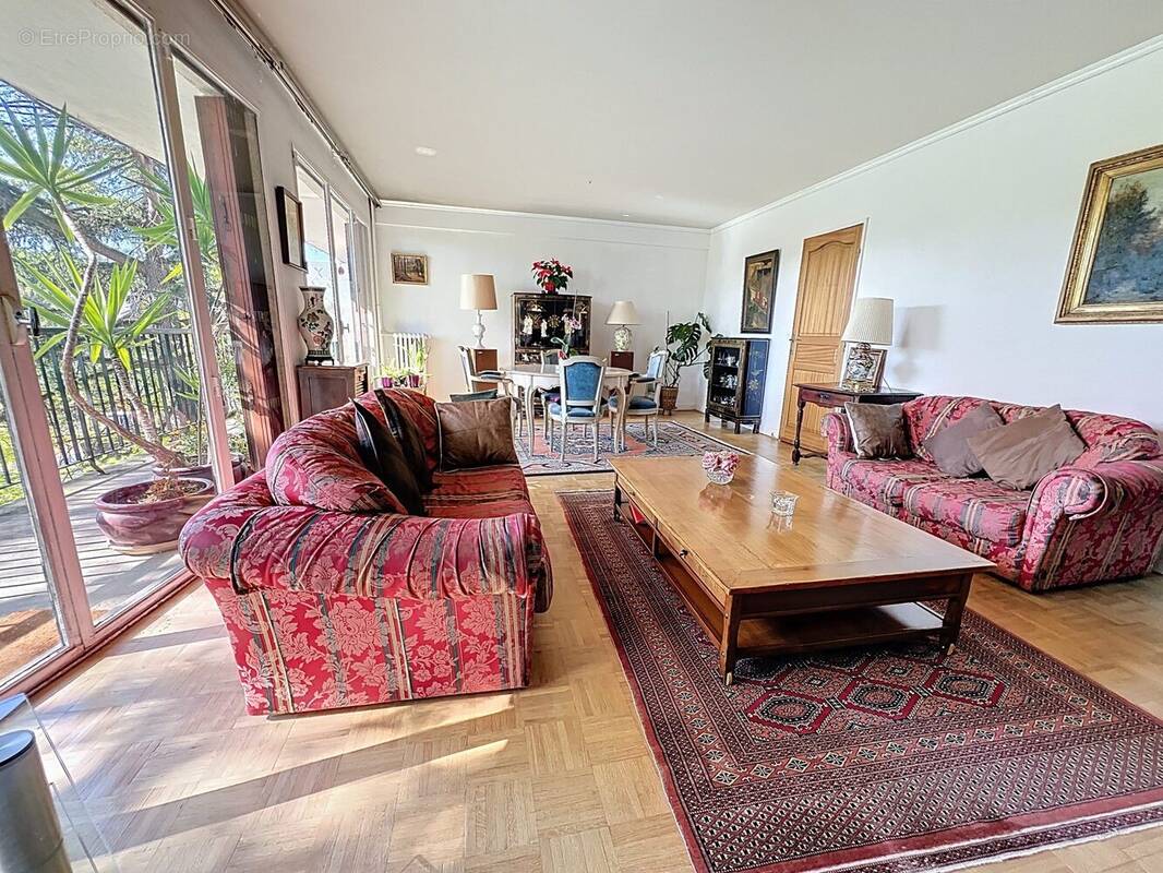 Appartement à VAUCRESSON
