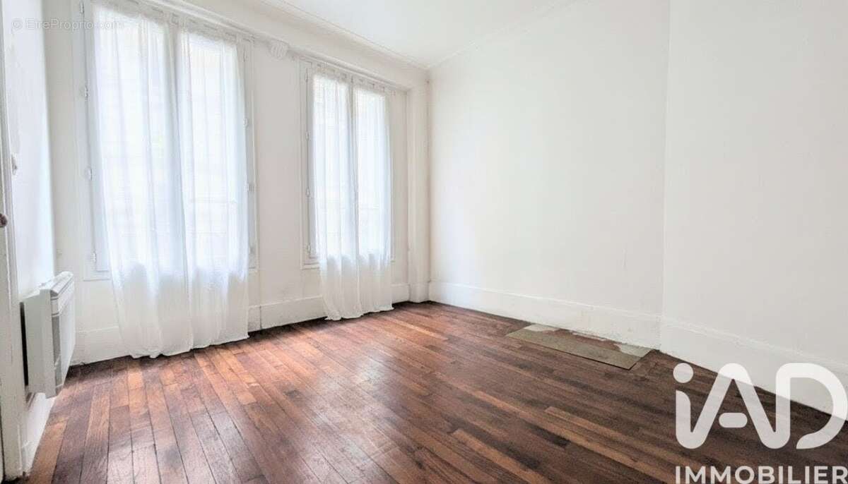 Photo 6 - Appartement à PARIS-18E