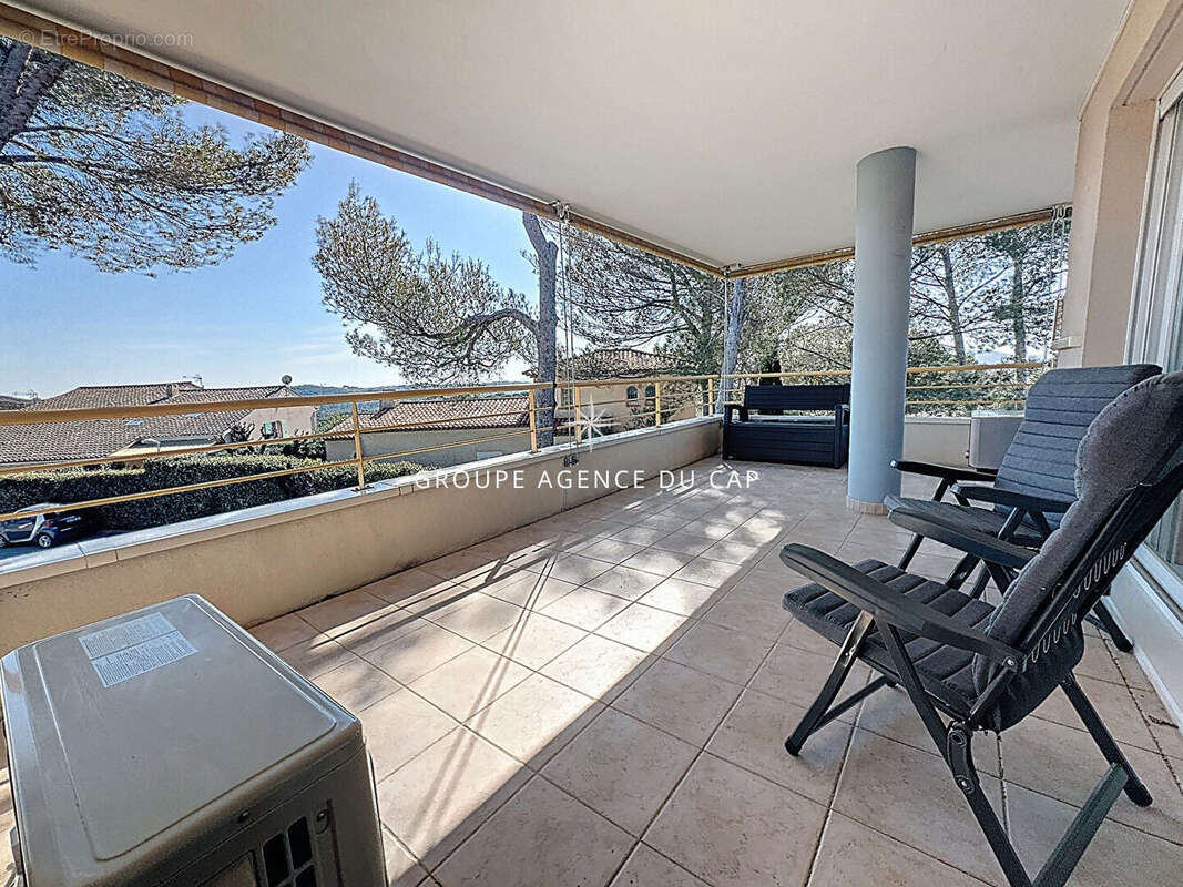 Appartement à SAINT-RAPHAEL