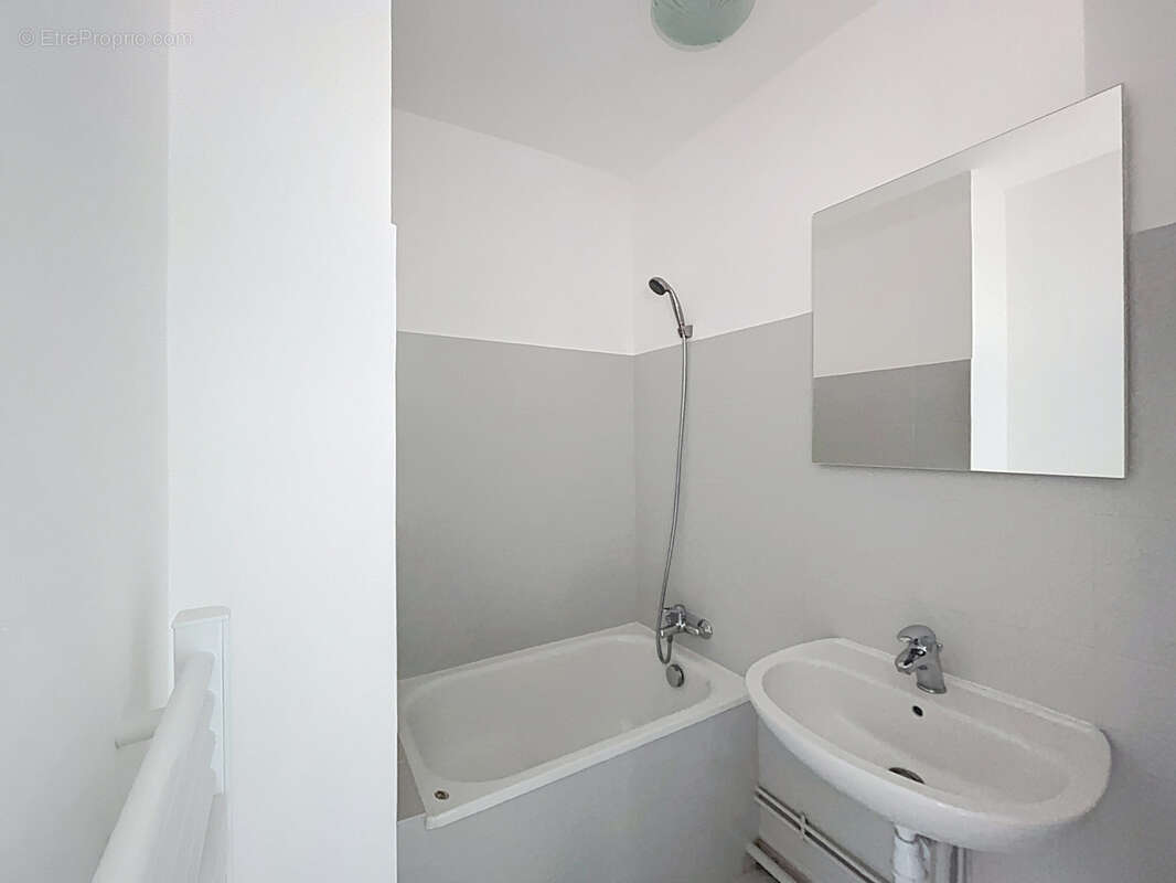 Appartement à LYON-5E