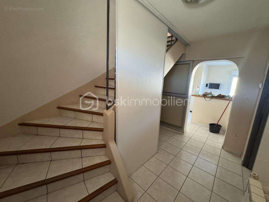 Maison à LIGNAN-SUR-ORB