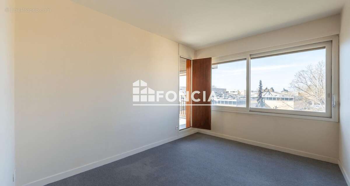 Appartement à LE CHESNAY