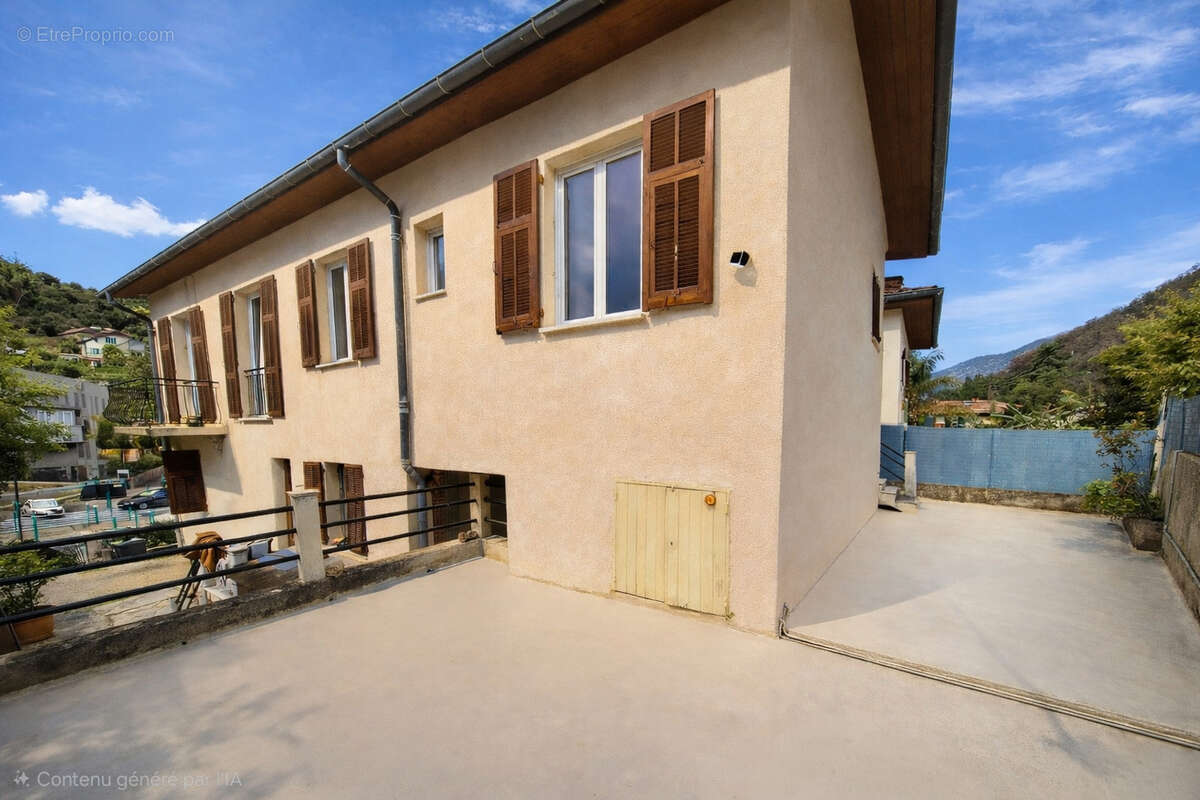 Appartement à MENTON