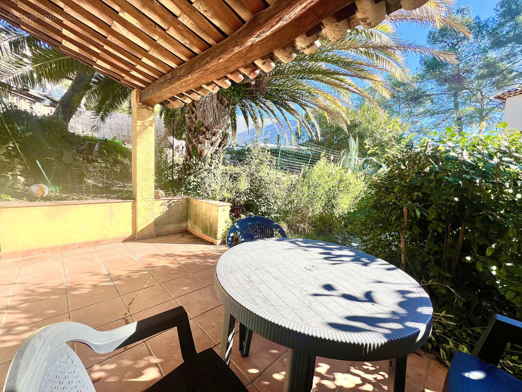 Appartement à LA MOTTE