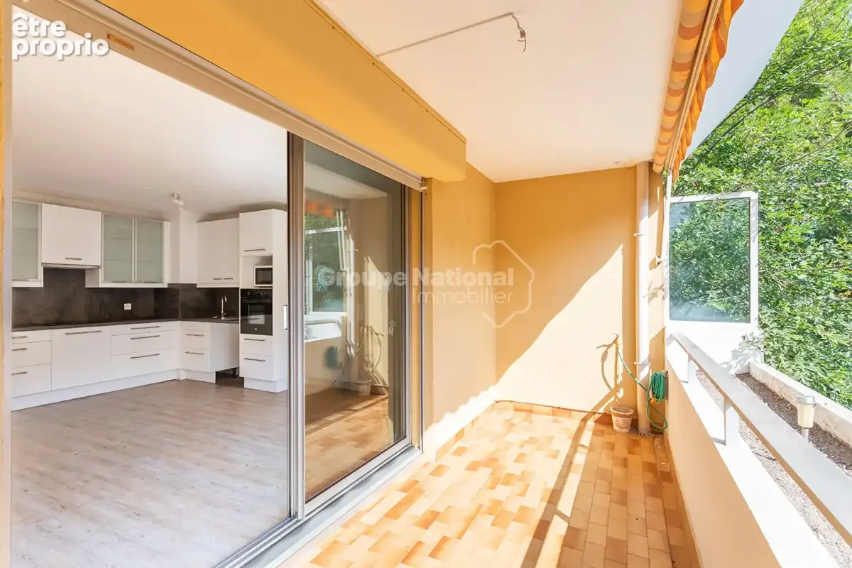 Appartement à CARRY-LE-ROUET