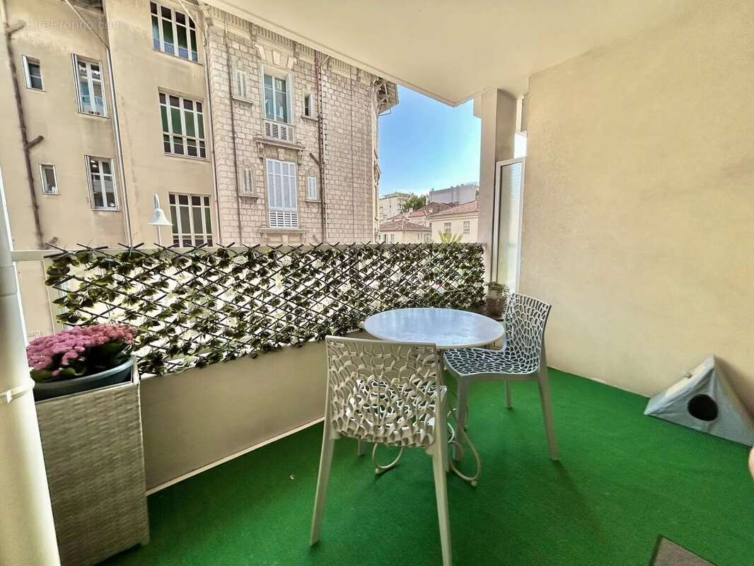 Cannes centre – 4 pièces – grand garage - photo 4