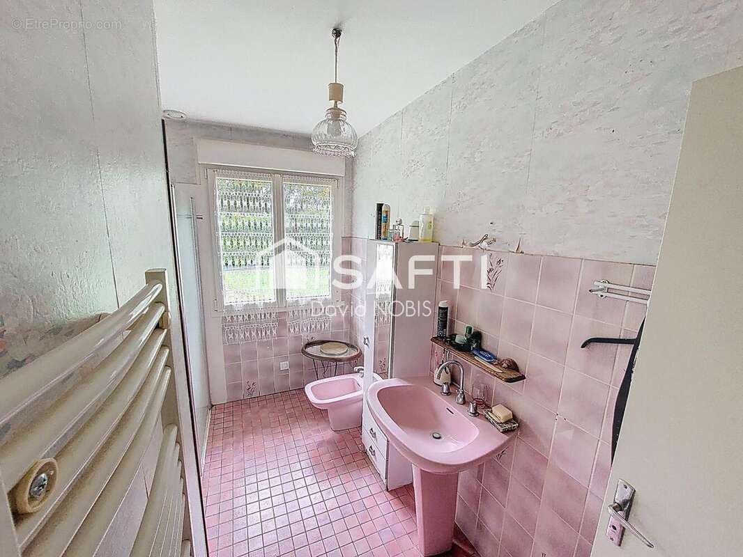 Photo 5 - Maison à SAINT-DENIS-DE-GASTINES