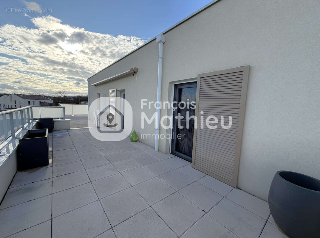 Appartement à ARNAS