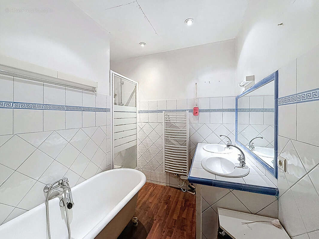 Appartement Avignon 4 pièces de  110 m2 - photo 4