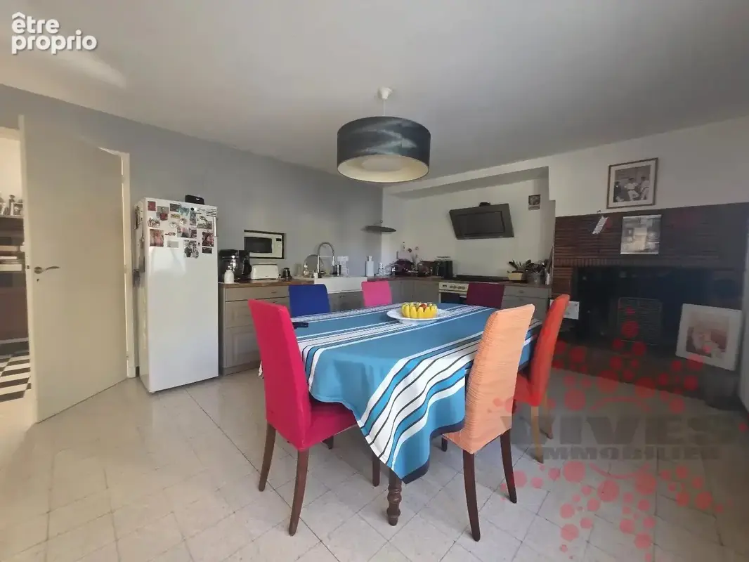Maison T4 de 132 m² avec garage, atelier et plus de 200 m² d'espaces annexes à aménager ! - photo 7