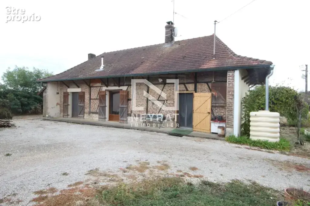 Fermette et dépendances - photo 1