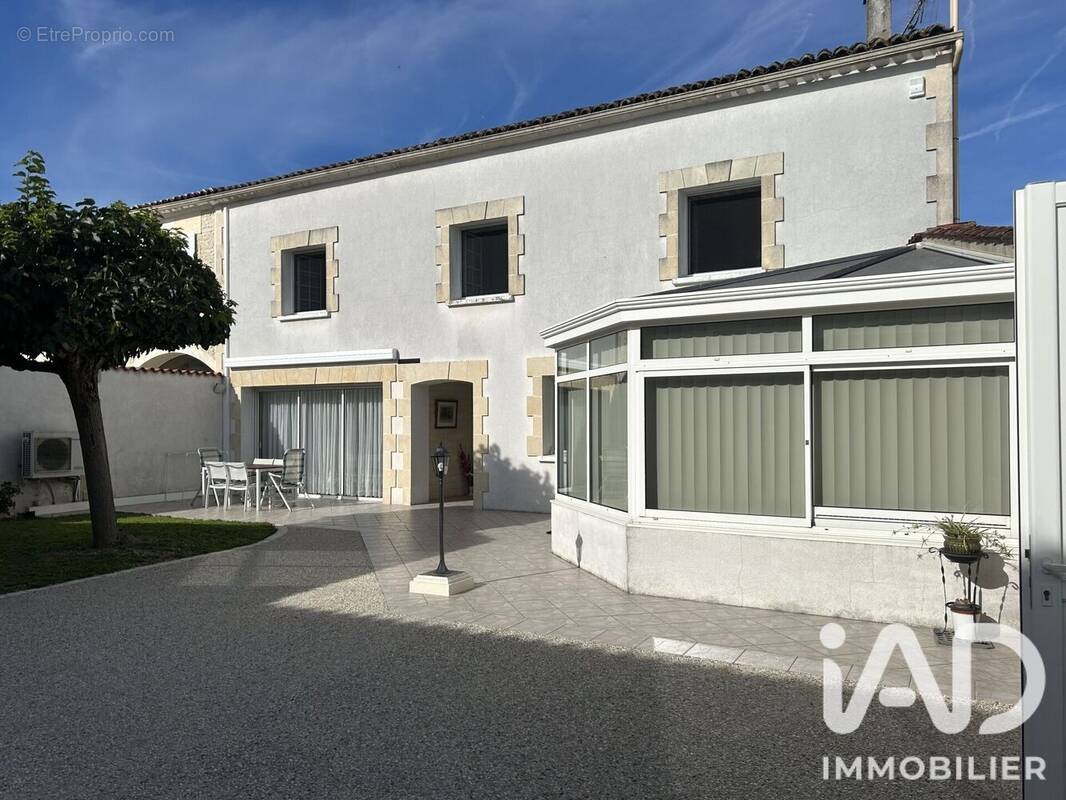 Photo 1 - Maison à LES METAIRIES