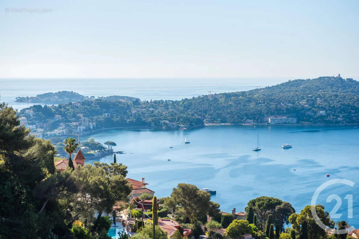 Appartement à VILLEFRANCHE-SUR-MER