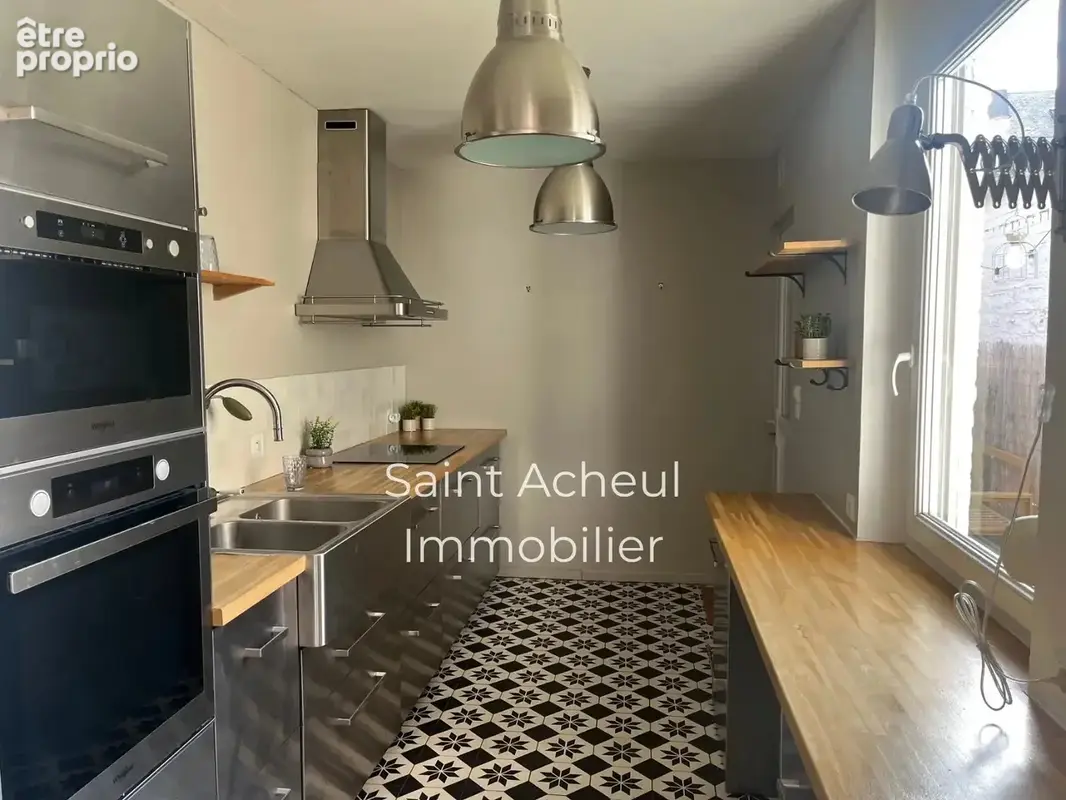 Quartier Saint Acheul / Maison lumineuse avec extérieur - photo 4