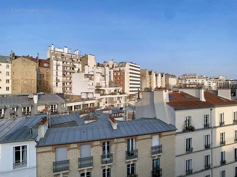 Appartement à PARIS-20E