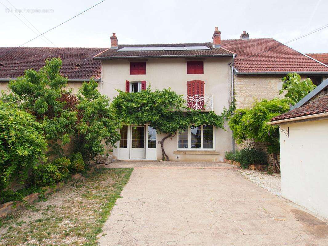 Maison familiale de 190m2 - photo 10