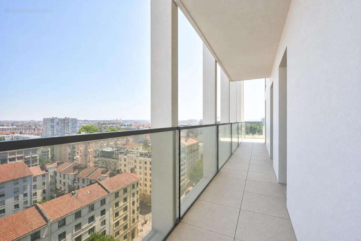 Appartement d’exception avec terrasse panoramique - 84 m2 - Lyon - photo 3