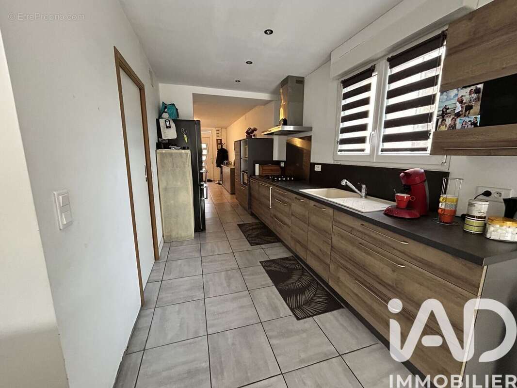 Photo 5 - Maison à BROUSSEVAL