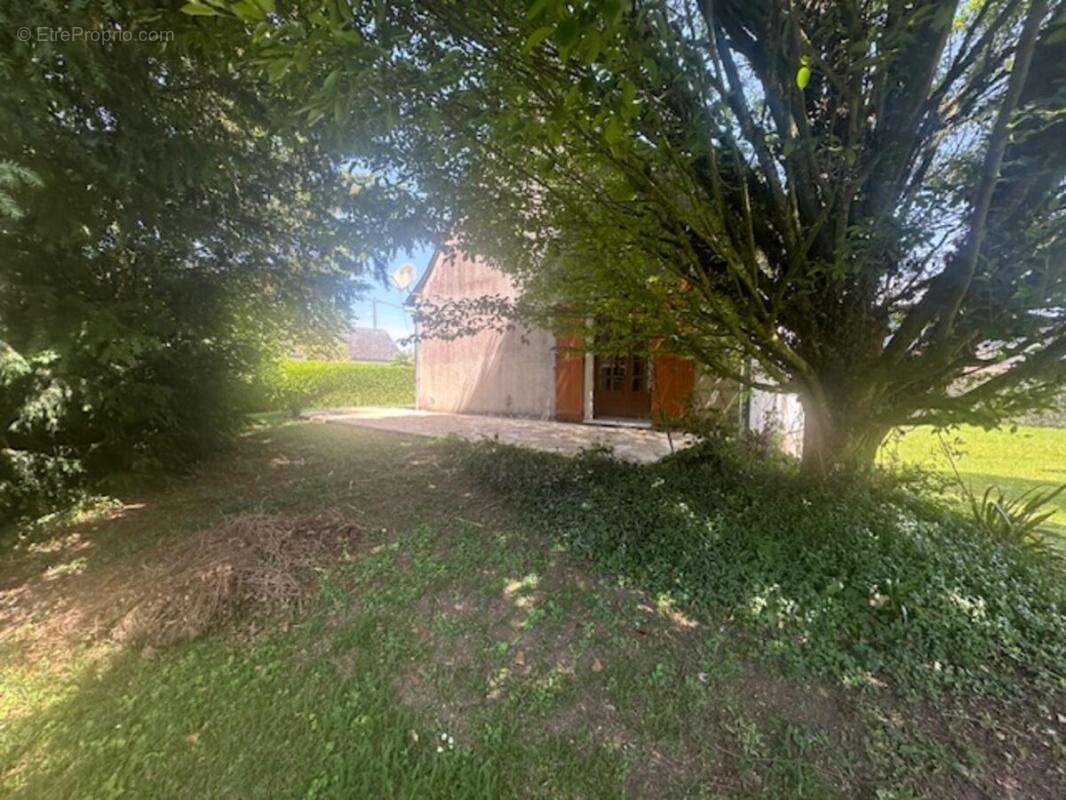 Maison à JANVILLE