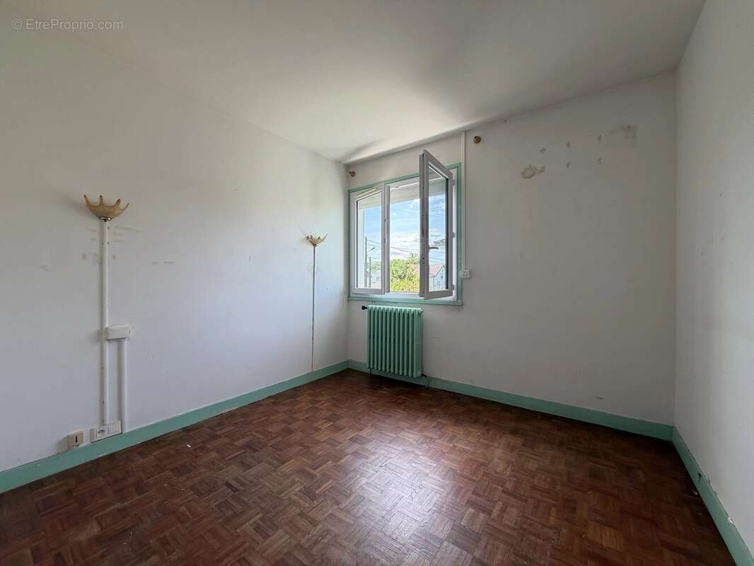 MAISON  BERGERAC - 6 pièce(s) - 115 m2 - photo 11