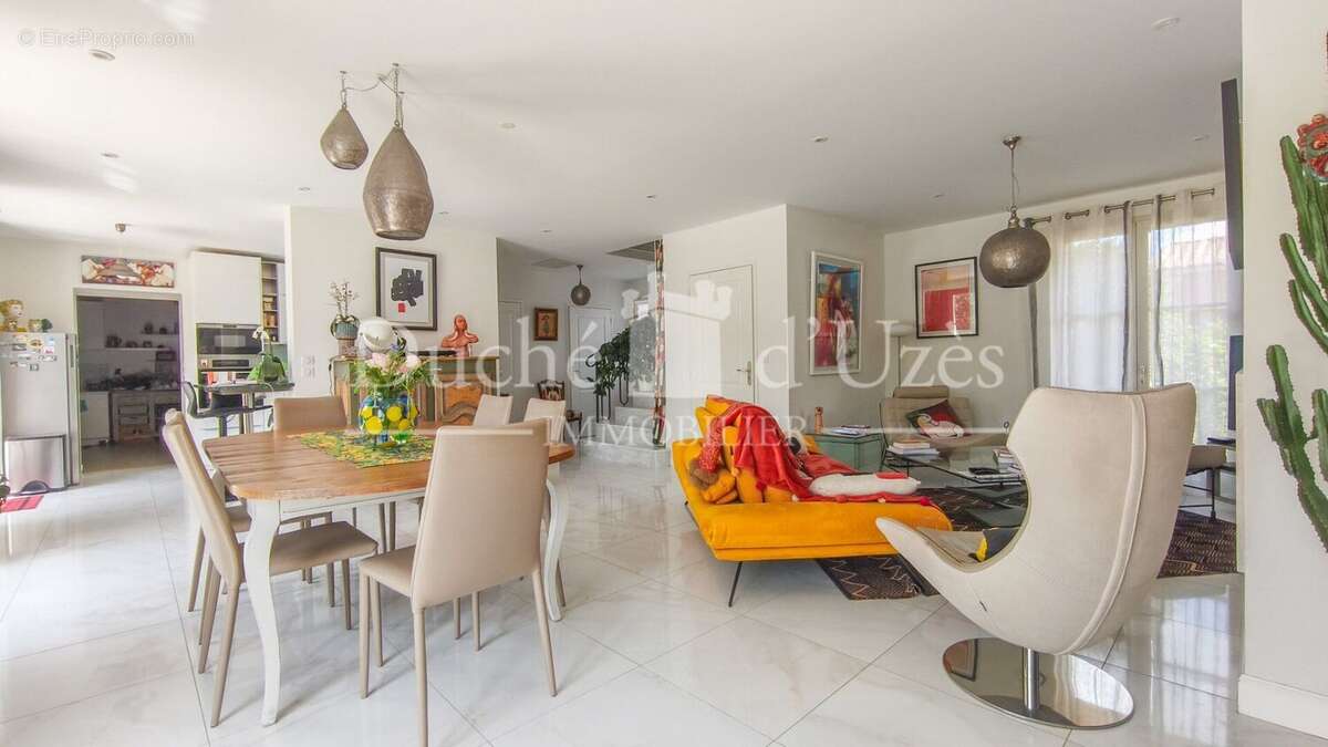 Photo 3 - Maison à UZES