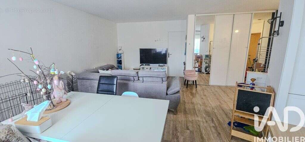 Photo 2 - Appartement à PONTAULT-COMBAULT
