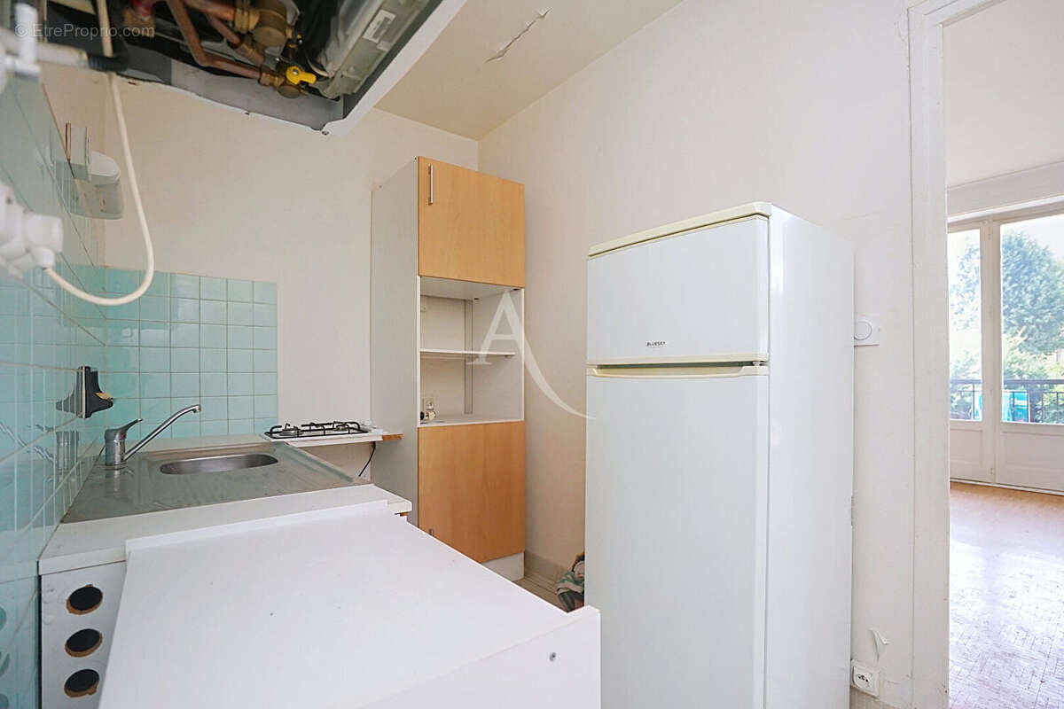 Billère - T1 lumineux avec 2 balcons, parking en sous-sol et grande cave - photo 2