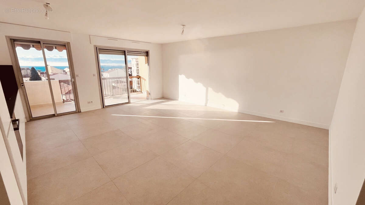 Appartement à CAGNES-SUR-MER