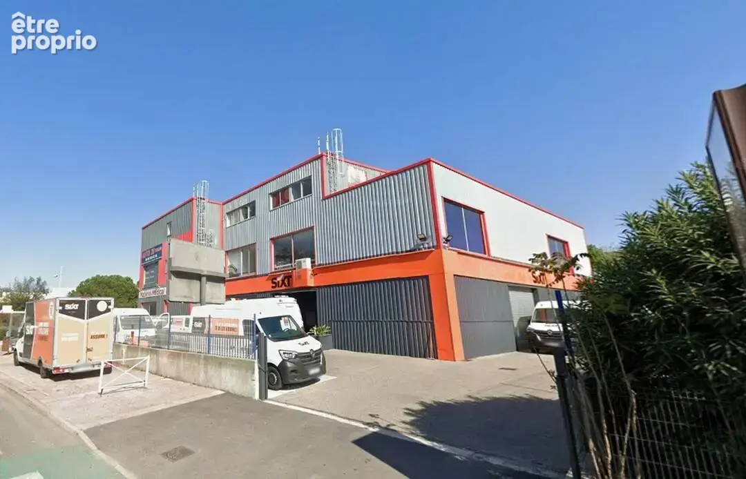 La Valette vends locaux commerciaux 1400 m2 - photo 1