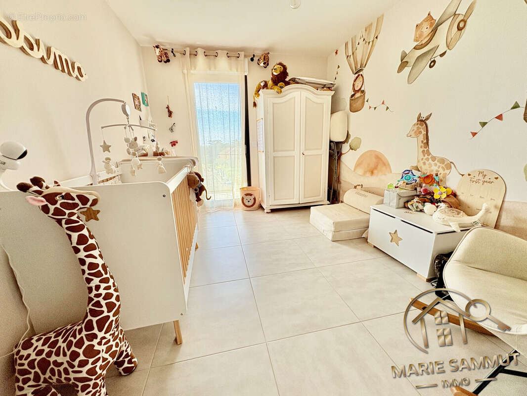 Appartement 116 m² à Frontignan  - photo 9