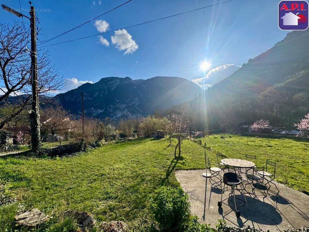 Maison à TARASCON-SUR-ARIEGE