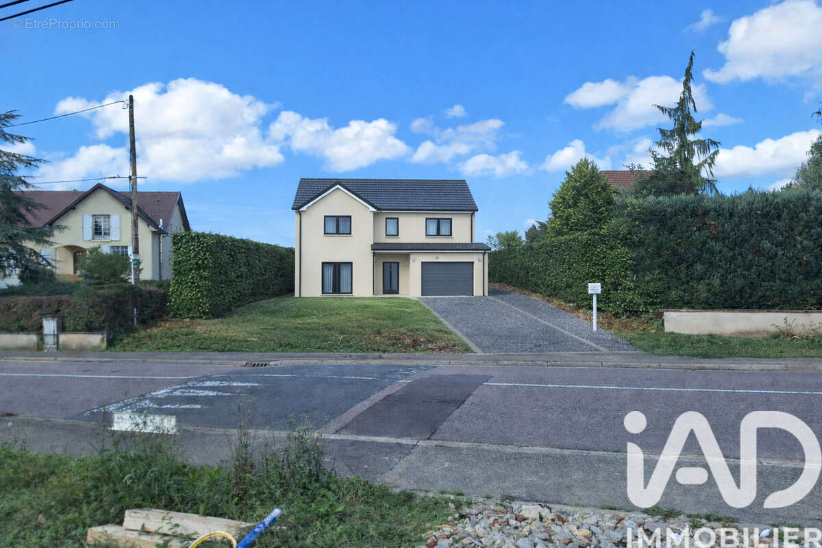 Photo 2 - Terrain à MACHEREN