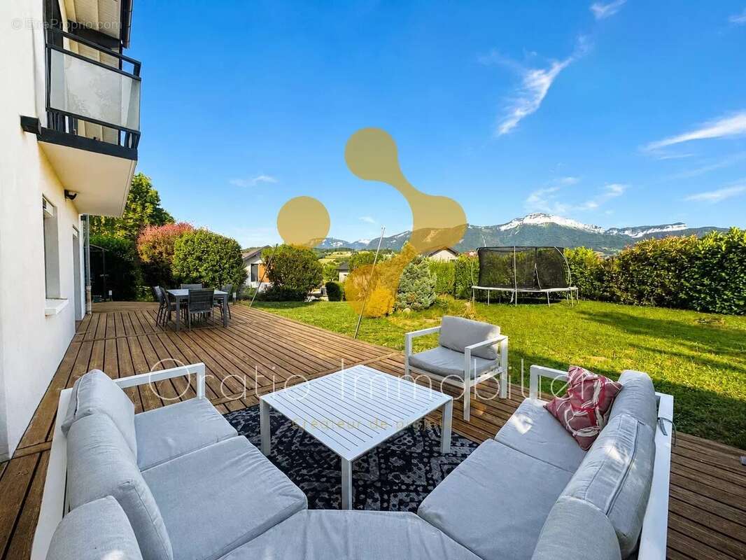 Maison 149 m² à Charvonnex  - photo 2