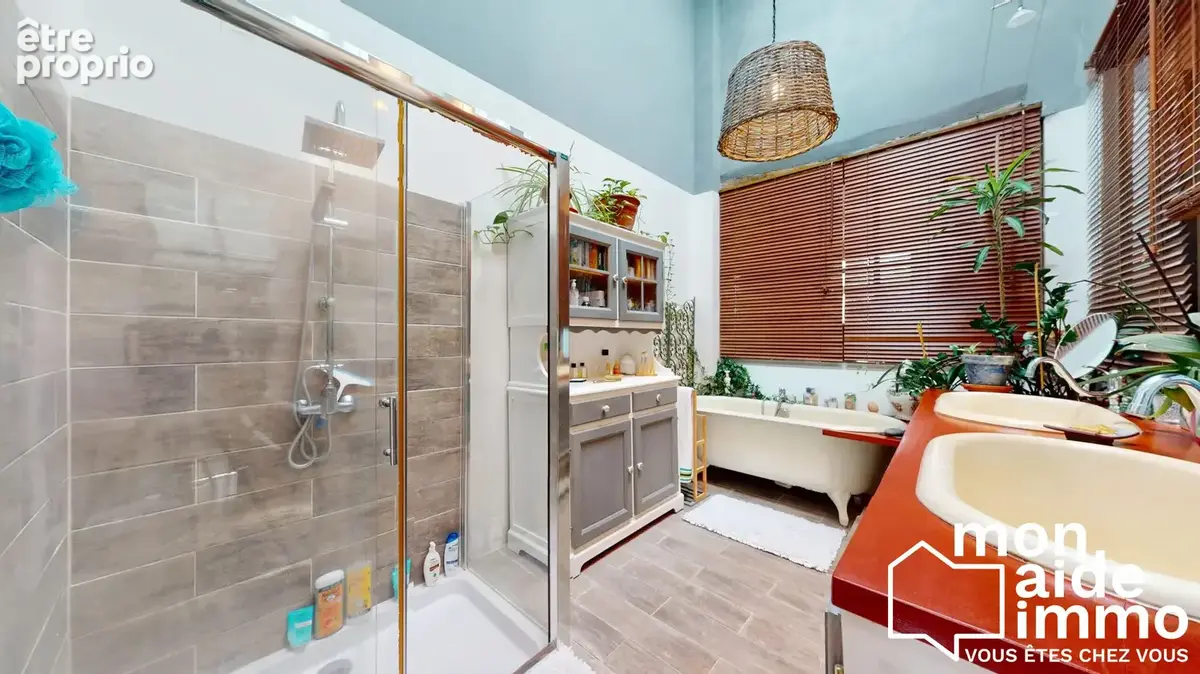 Maison 7 pièces 250 m² à vendre à Coutras (33230) - photo 3