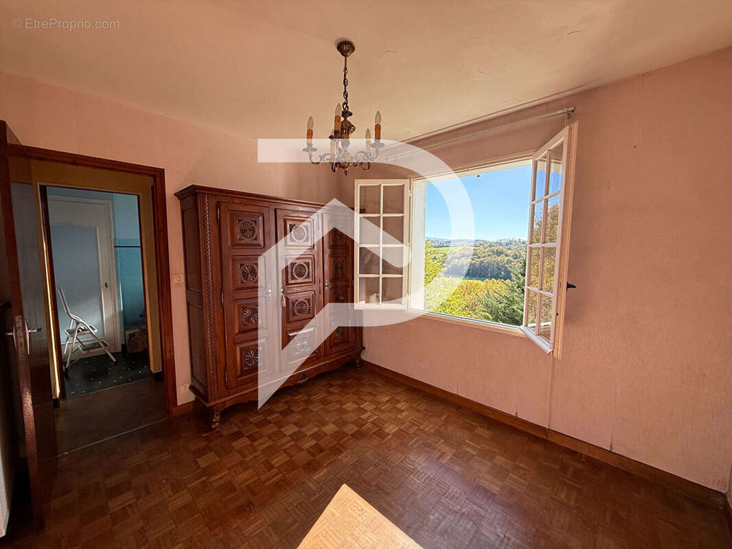Maison à LAGOR