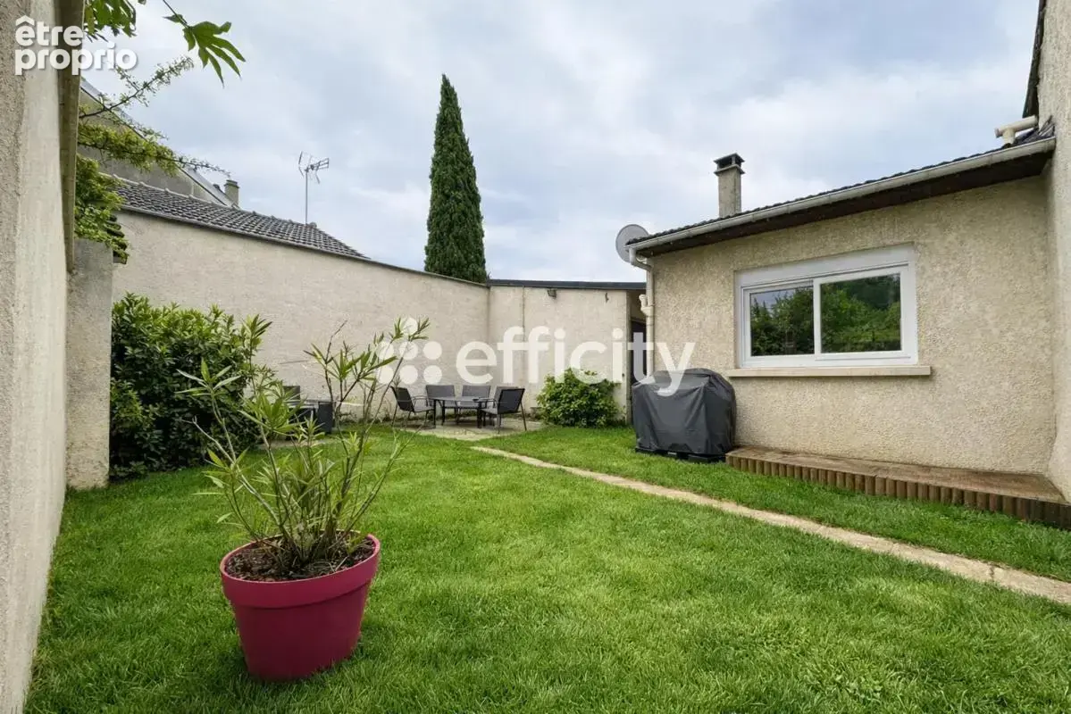Maison 5 pièces 102 m² à vendre à Livry-Gargan (93190) - photo 10