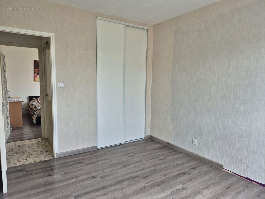 Maison 108 m² à Lannemezan  - photo 8