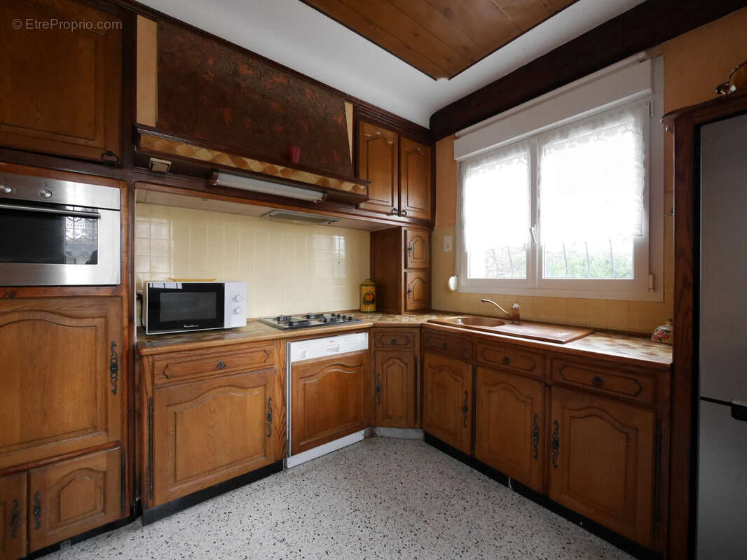 Cuisine actuelle - Maison à NIMES
