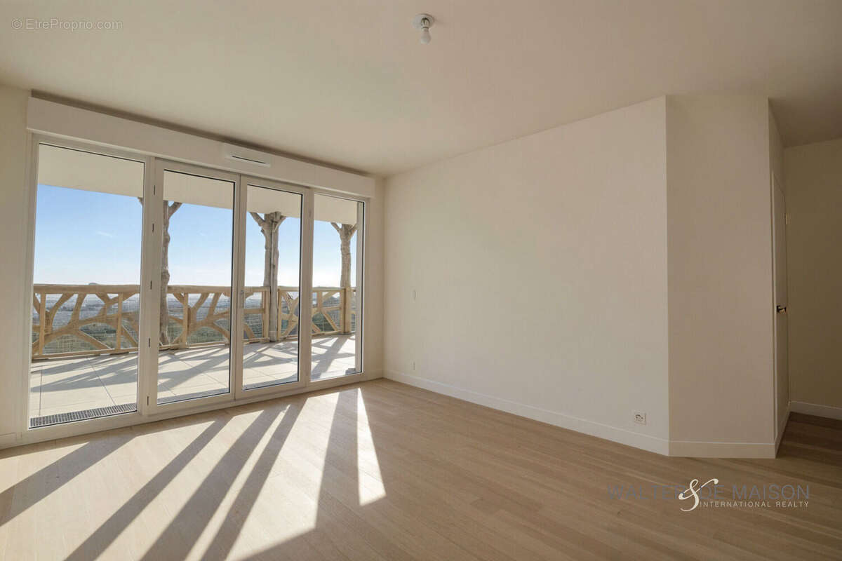 Appartement à LE PLESSIS-ROBINSON