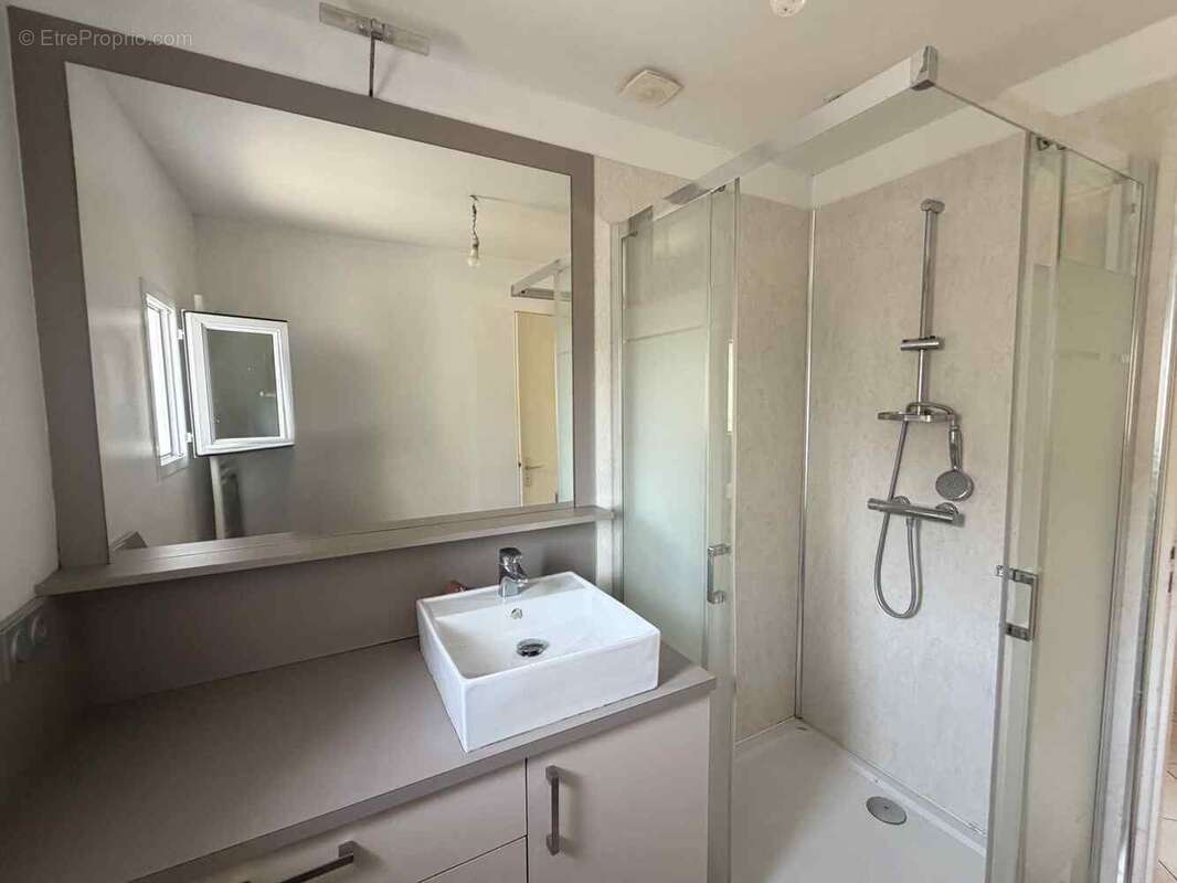 Maison 3 Chambres plus Bureau LES HERBIERS - photo 5